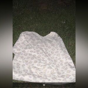 Leopard Print Long Sleeve Top